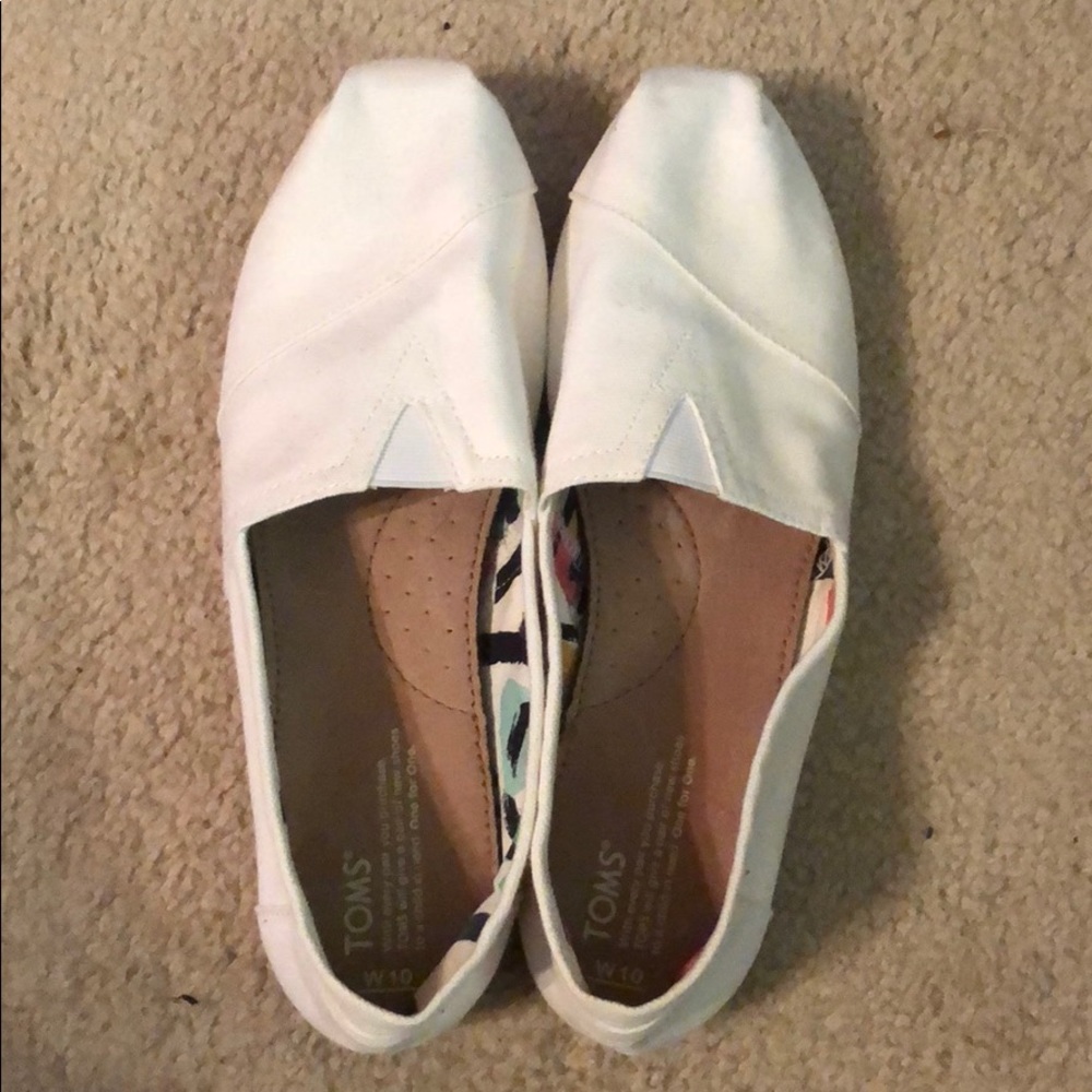 White toms in women size 10